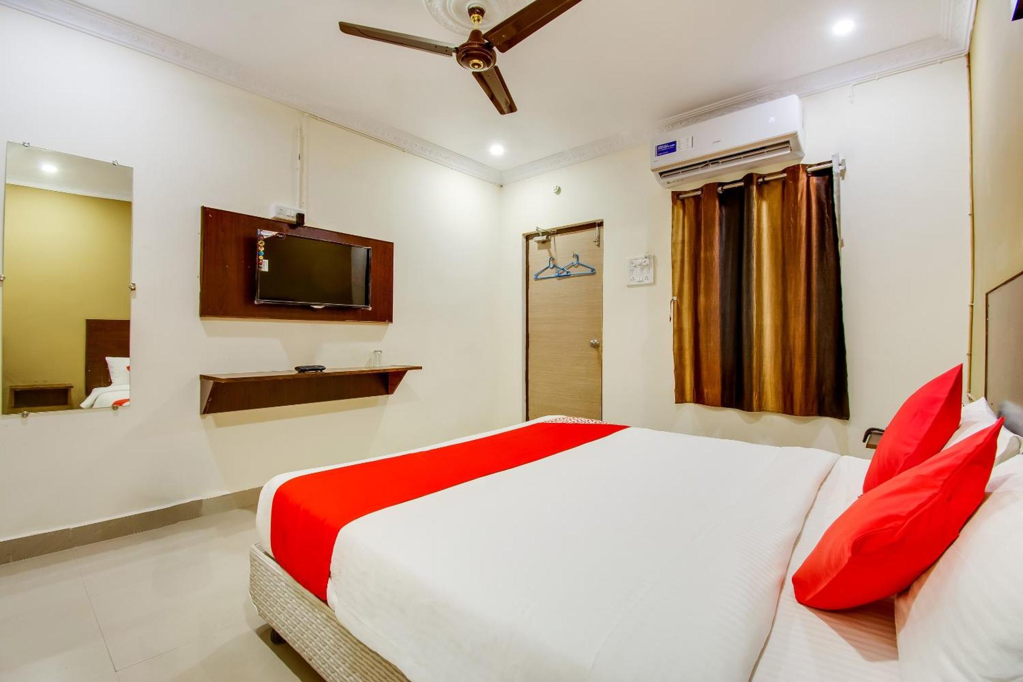 Hotel Oyo Akshaya Nest Vijayawāda Exterior foto